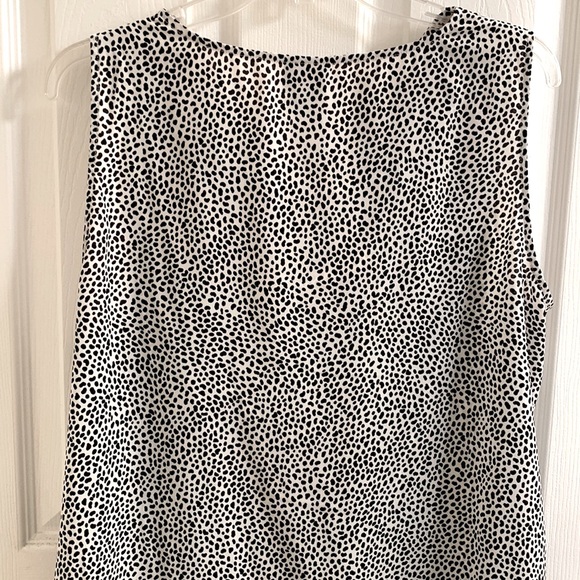 Worthington Sleeveless Blouse 🖤 Black and White - Picture 6 of 12